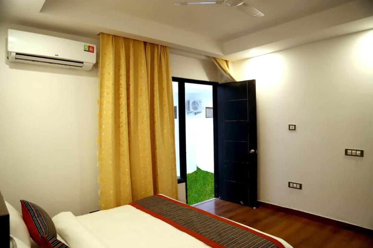 Country Inn Hotels & Resorts Vrindāvan 외부 사진