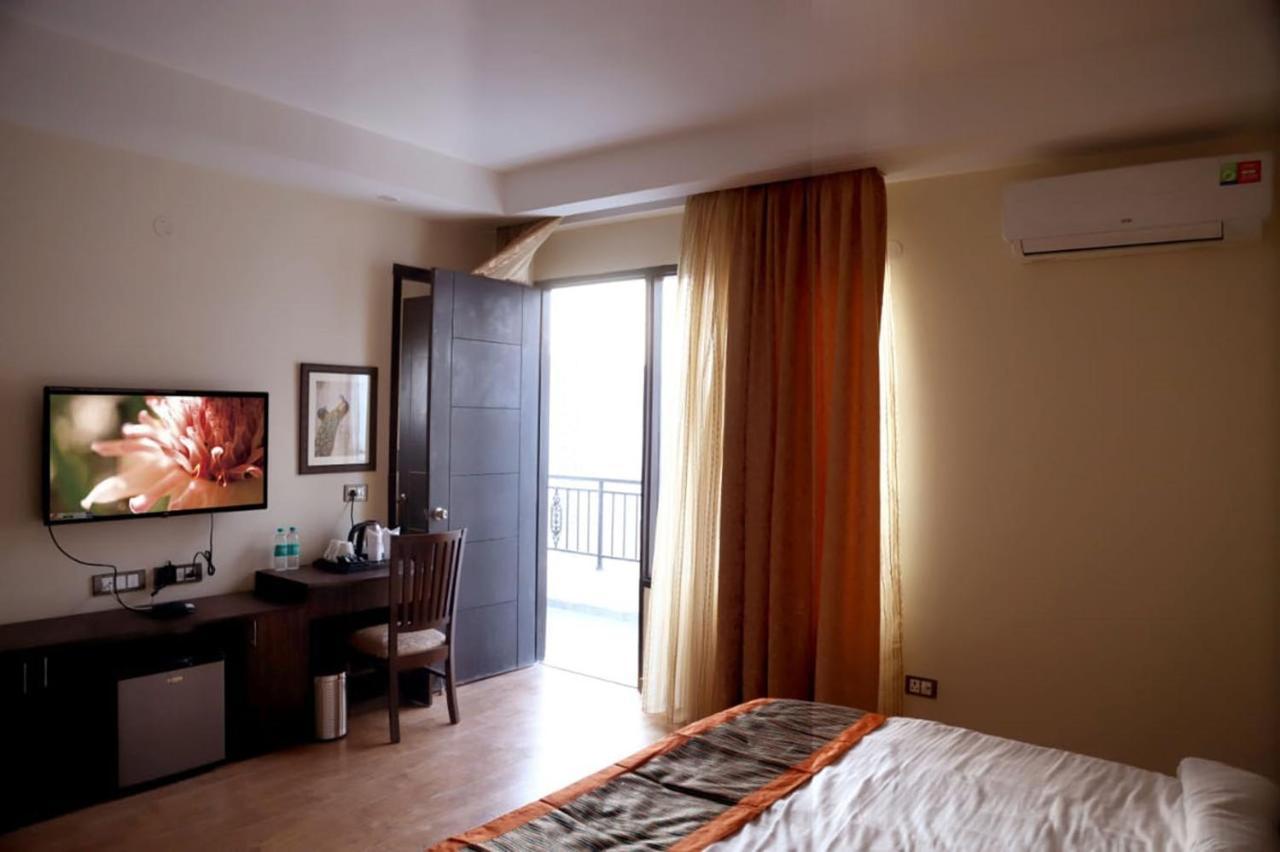 Country Inn Hotels & Resorts Vrindāvan 외부 사진