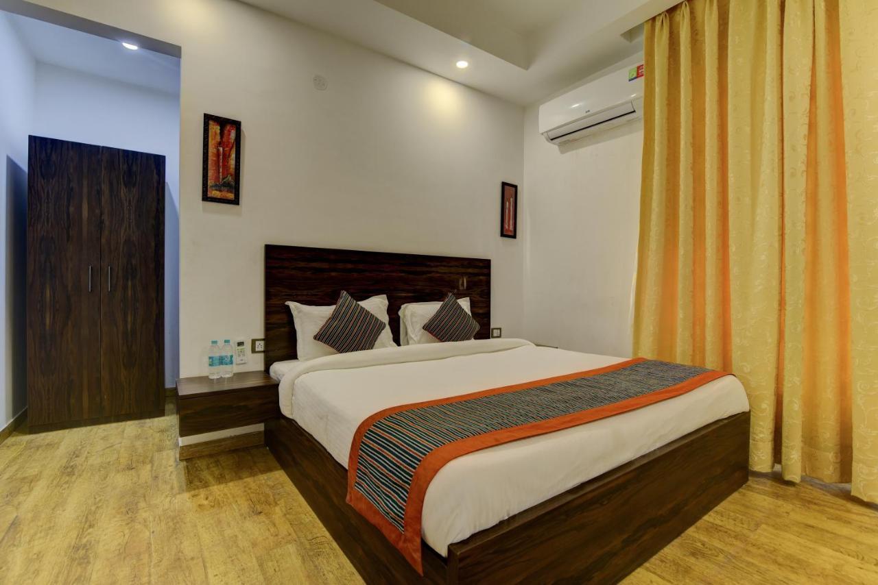 Country Inn Hotels & Resorts Vrindāvan 외부 사진