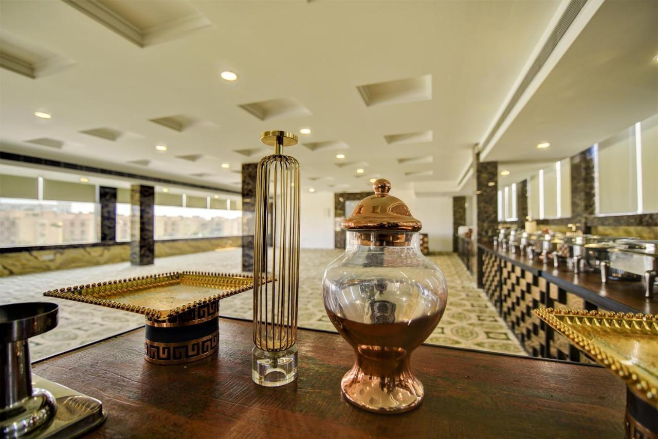 Country Inn Hotels & Resorts Vrindāvan 외부 사진