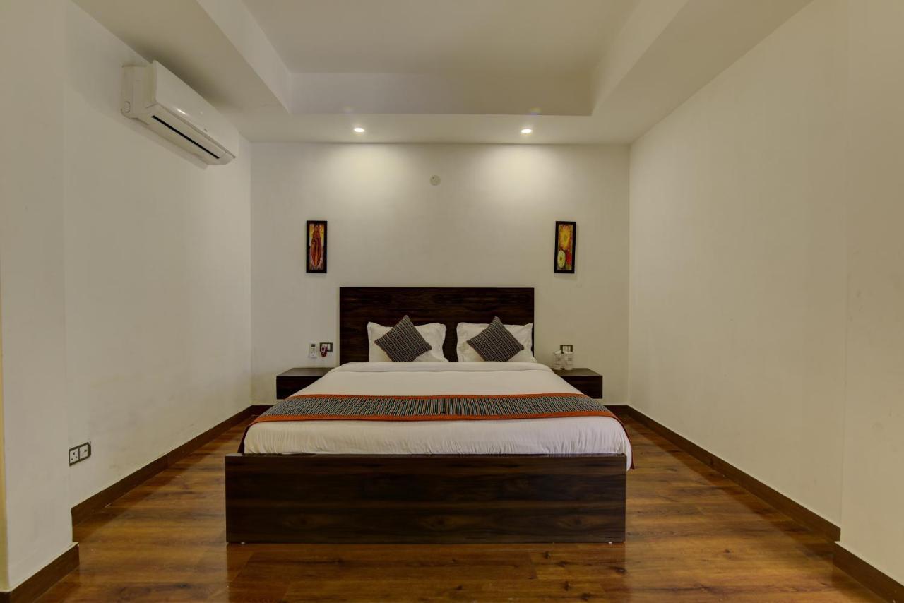 Country Inn Hotels & Resorts Vrindāvan 외부 사진
